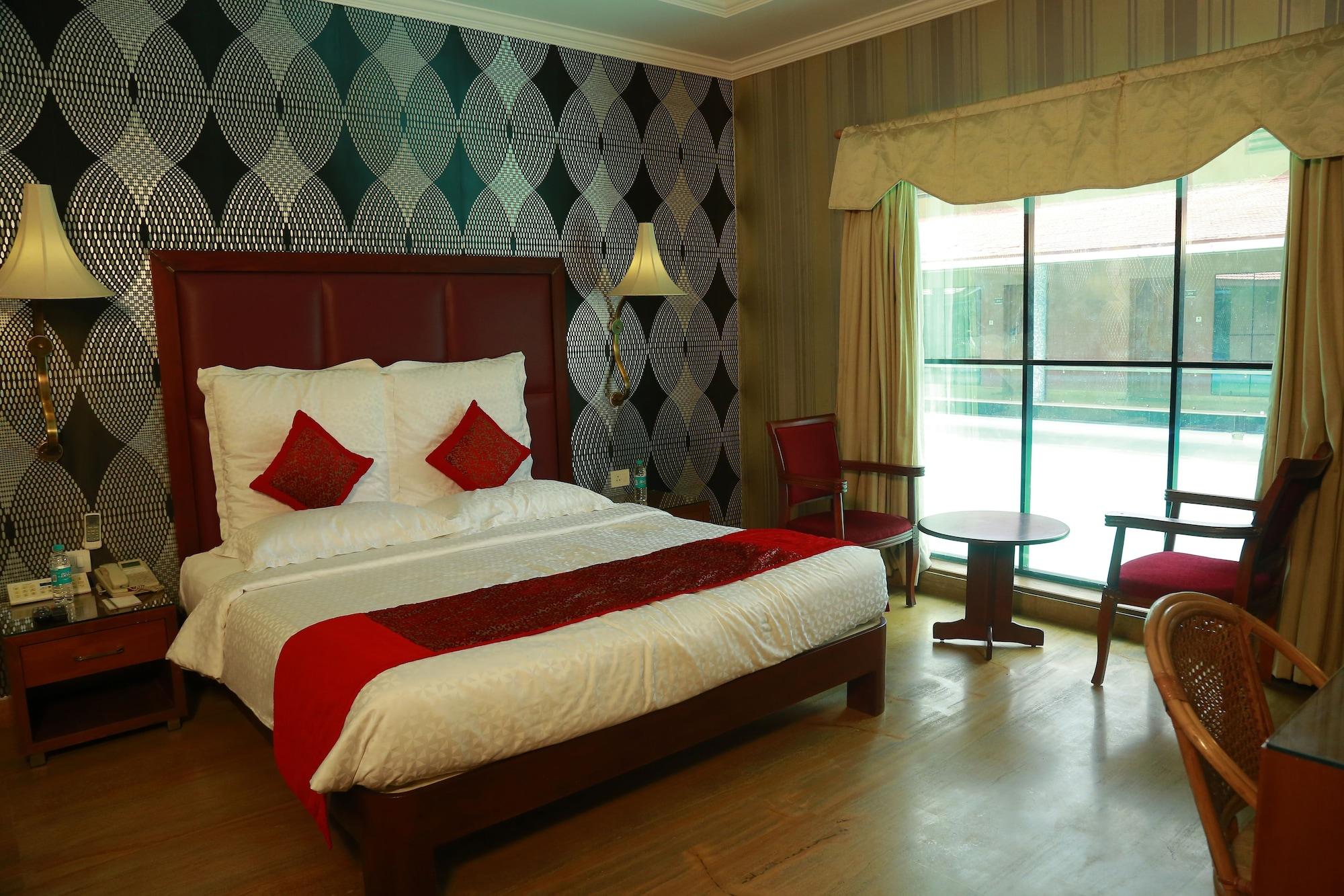Saj Earth Resort & Convention Center , Kochi Nedumbassery Esterno foto