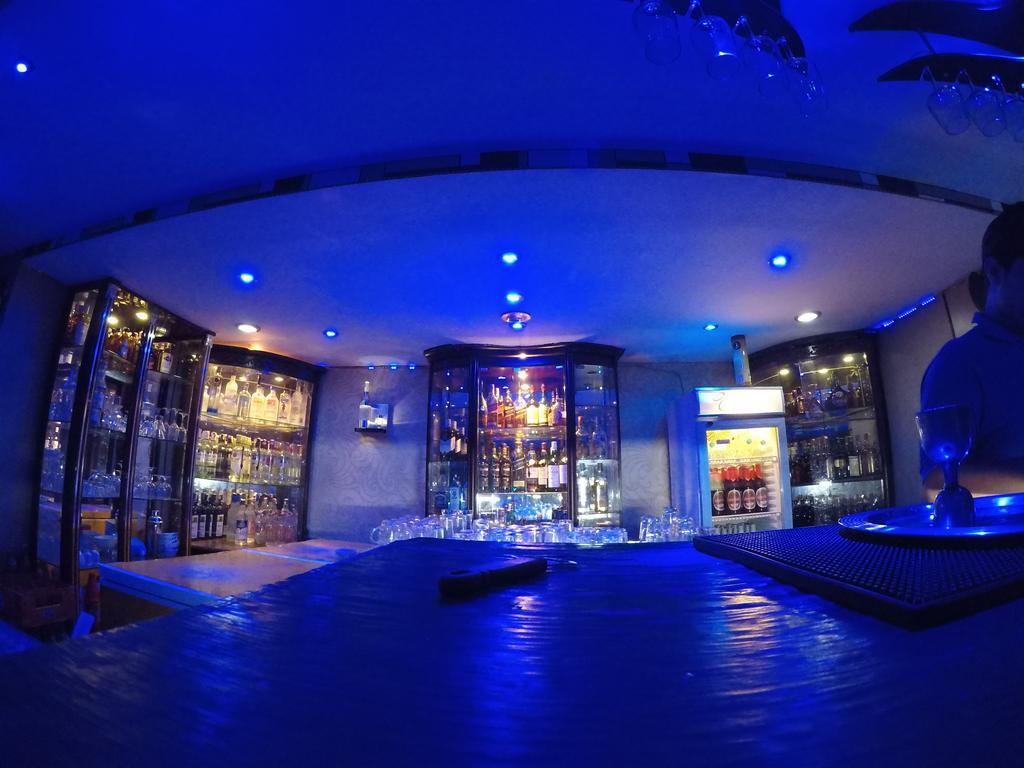 Saj Earth Resort & Convention Center , Kochi Nedumbassery Esterno foto